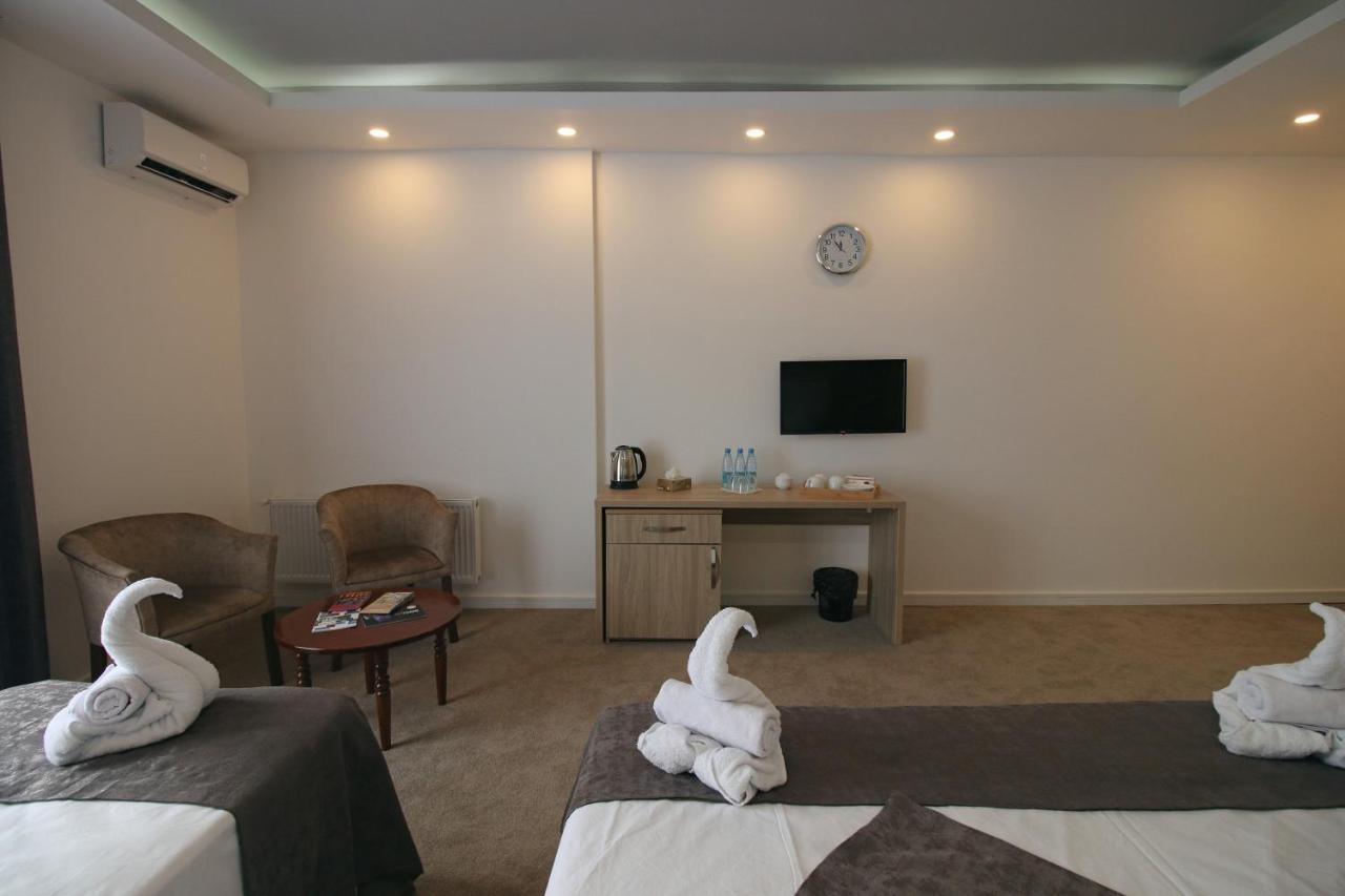 Baku Tour -Halal Hotel Dış mekan fotoğraf